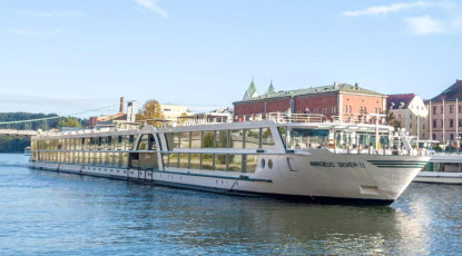5* Amadeus Silver II ile Ren Nehrinde Noel Pazarları